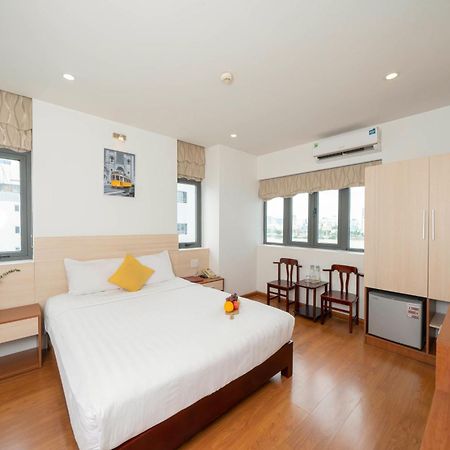 Happy Day Riverside Hotel & Spa Danang By Haviland Exteriör bild