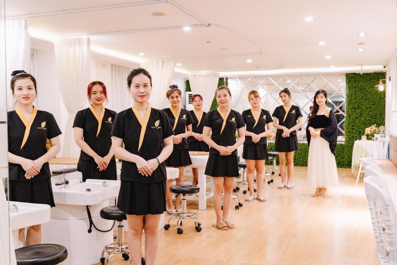 Happy Day Riverside Hotel & Spa Danang By Haviland Exteriör bild