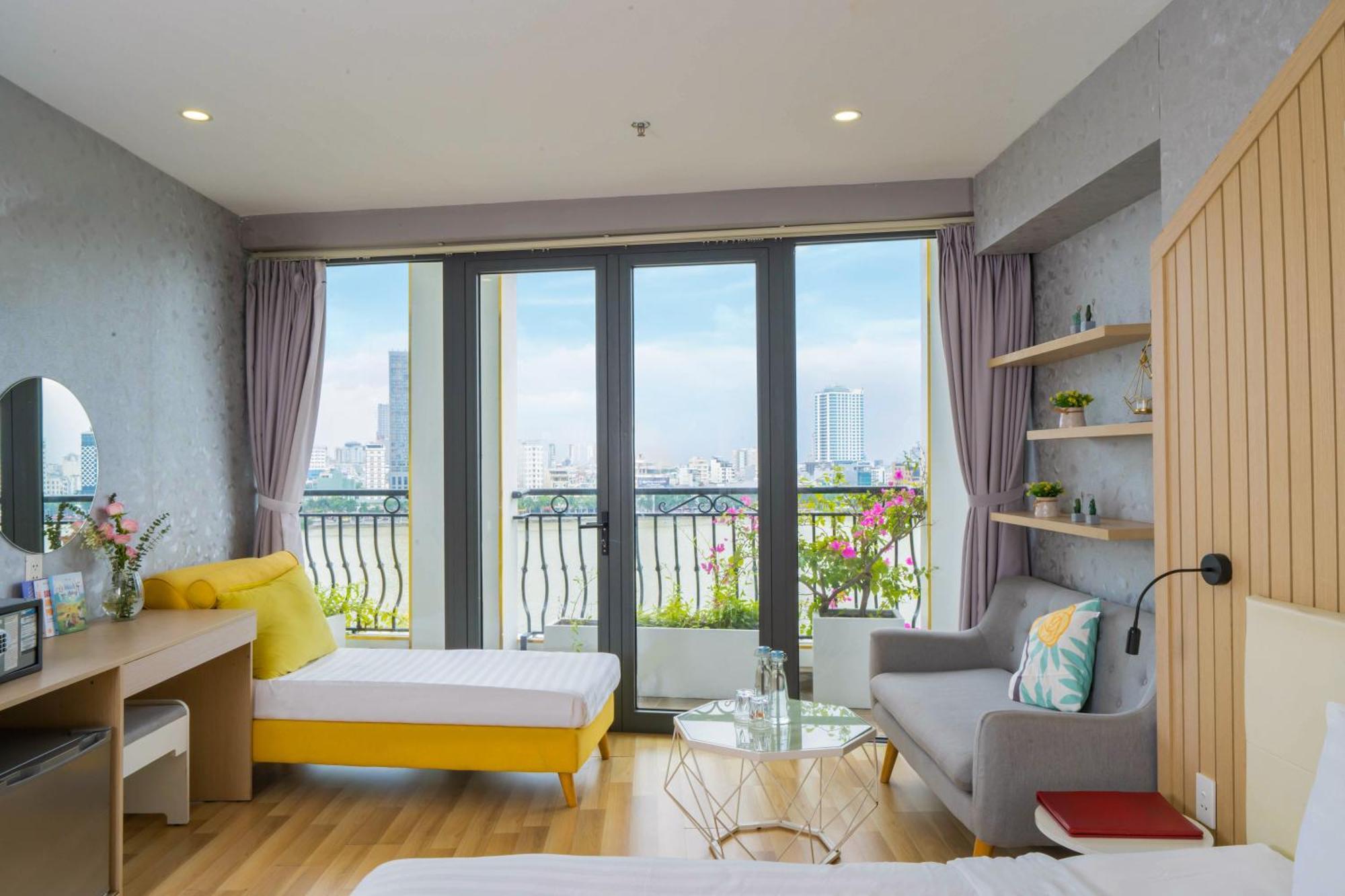 Happy Day Riverside Hotel & Spa Danang By Haviland Exteriör bild
