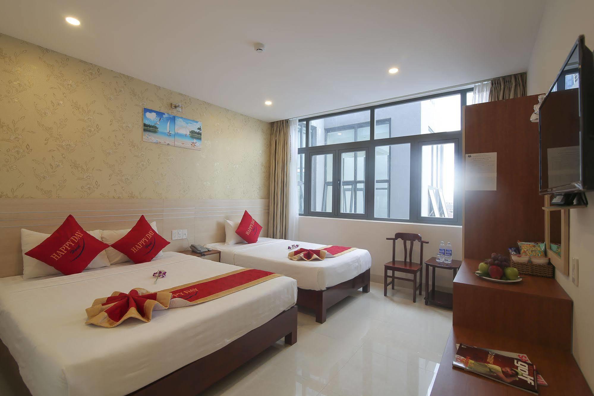 Happy Day Riverside Hotel & Spa Danang By Haviland Exteriör bild